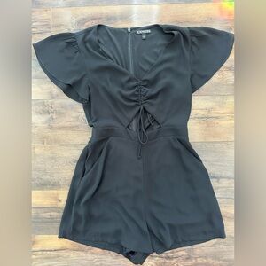 Express Black Flutter Sleeve Romper with Pockets – Size 2